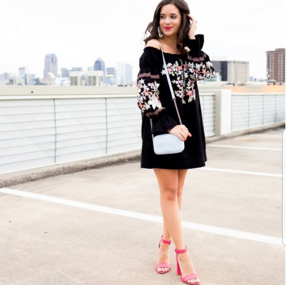 Free People Dresses & Skirts - Free People Fleur de Jour Embroidered Mini Dress